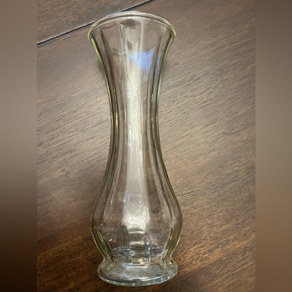 Crystal Vase - Picture 2 of 2